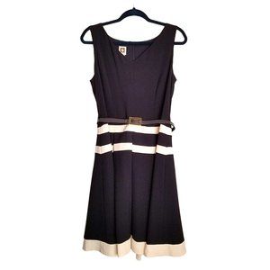 ANNE KLEIN NWT Sleeveless V-Neck Dress With Pleats and Removable Belt Size 8